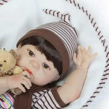 NPK 56cm viso Kūno Silikono Reborn Baby Boy Lėlės Švietimo Žaislas Tikroviška Miega Naujagimiui Minkštos Lėlės
