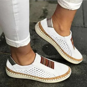 2019 naujas vasaros moterų mados batai atsitiktinis platforma skylę PU odos dryžuotas paprastų moterų laisvalaikio bateliai Butas batai Dydis 35-43