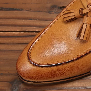 2018 m., Naujosios Anglijos vyrų batai pažymėjo tne Kalifornijos Rudens batai minkštos odos platformos bateliai Vyrai Kutas suknelė, bateliai vestuvėms
