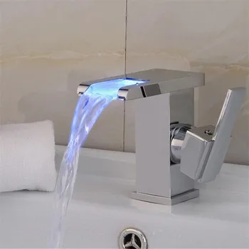 Vonios Baseino Maišytuvas LED Šiuolaikinio Vandens Bakstelėkite Nikelis/Chromas Kriaukle Bakstelėkite Krioklys, Maišytuvas, LED Šviesos Maišytuvas Kranas Unikalaus Dizaino Torneira
