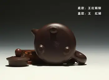 2017 Yixing arbatinukas autentiški master Wang Hongjuan visų rankų darbo smulkių rūdos kokybės senų violetinė purvo voverė arbatinukas