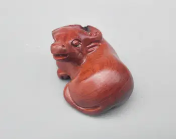 Kinija Namų kolekcijos rankų darbas, medžio drožyba galvijų mažas statula