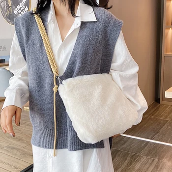 Elegantiška Moteriška Aikštėje maišelį 2019 Žiemos Nauji Aukštos Kokybės Minkštas Pliušinis Moterų Dizaineris Rankinės Kelionės Petį Krepšys