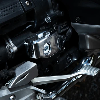 Motociklo galinis dangtelis pagrindinio cilindro galva Honda Gold Wing GL1800 GL1800 F6B 2018-2020